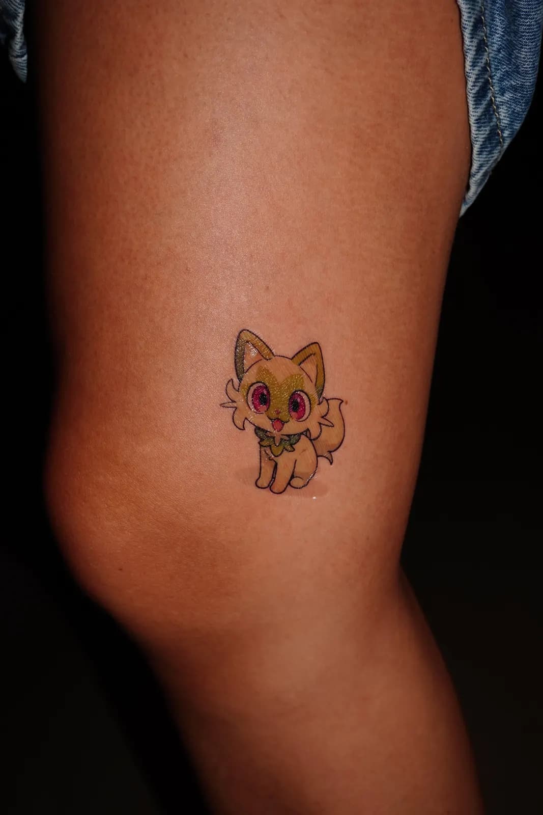 Full-color Sprigatito Pokémon temporary tattoo on the leg